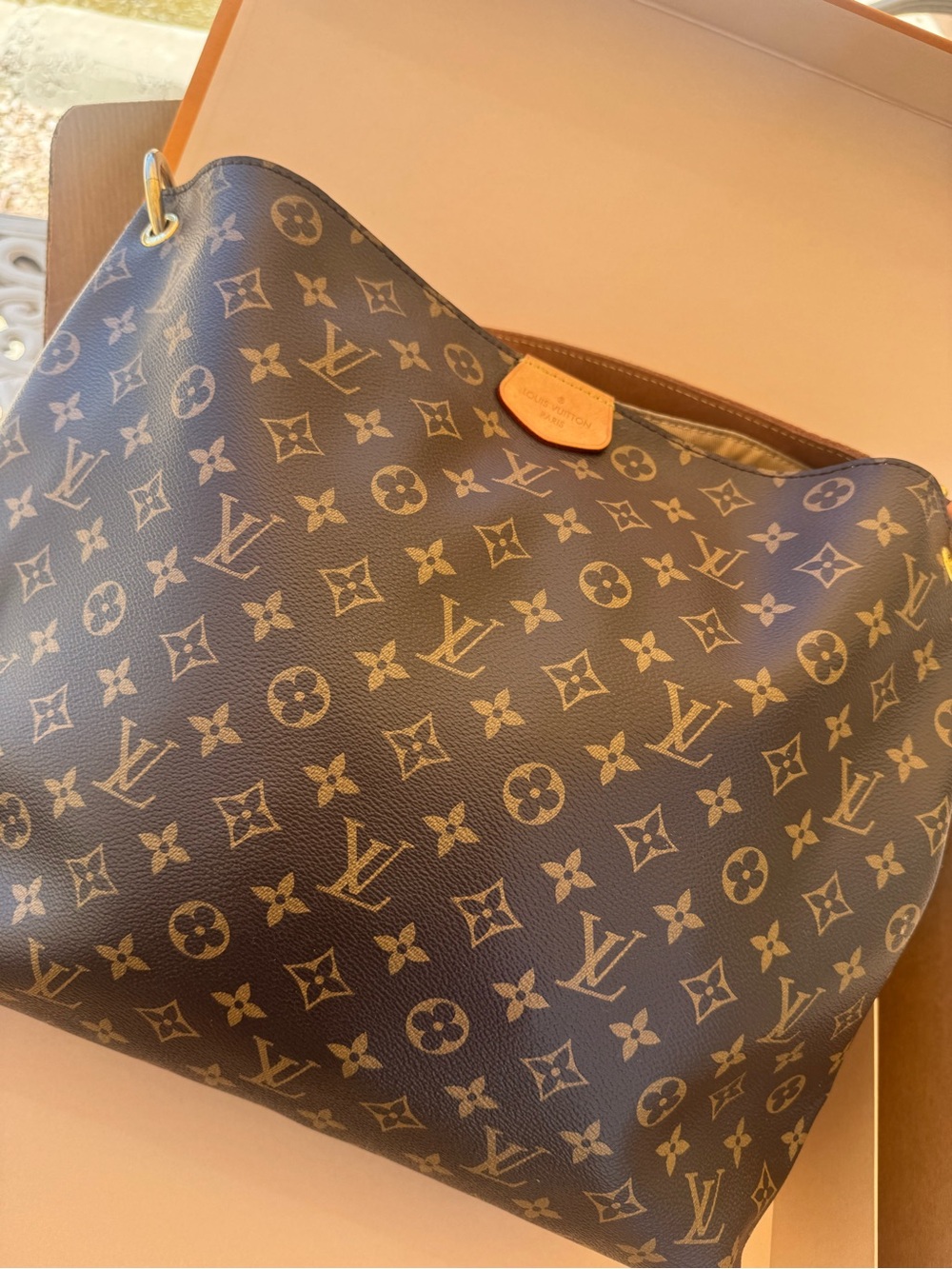 Louis Vuitton Monogram Graceful MM 2020